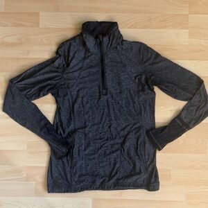 Lululemon women’s quarter zip pullover